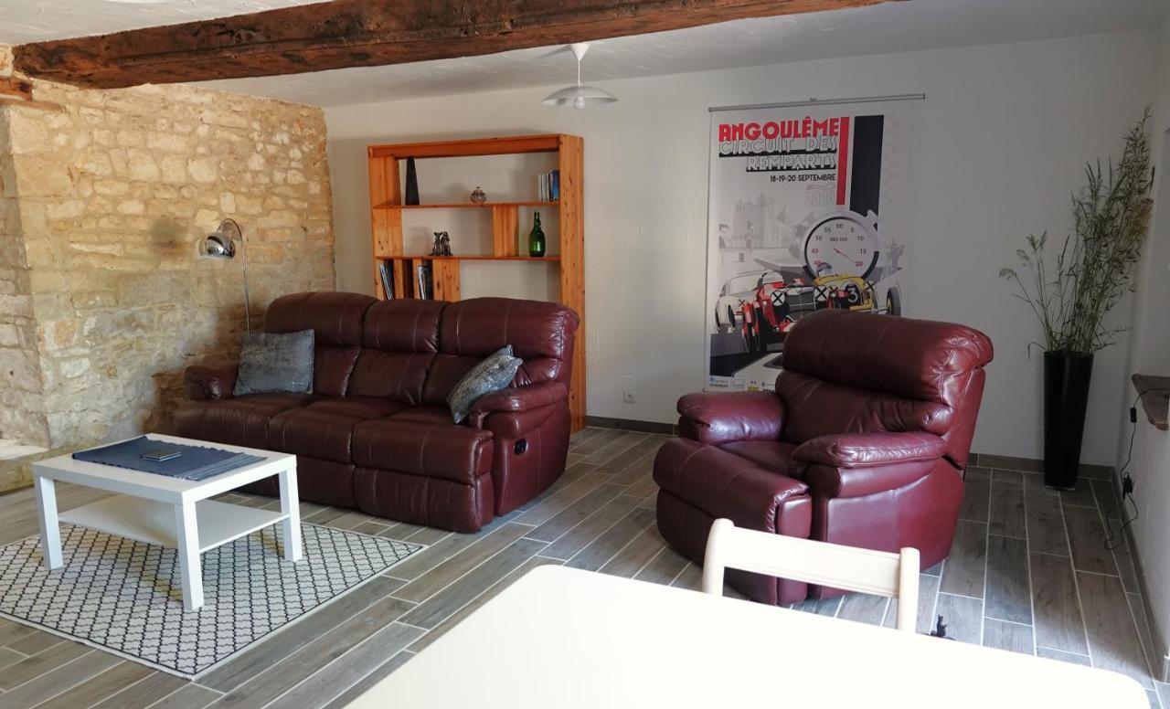 Gite Rural La Maison Mauve Ventouse Exterior photo